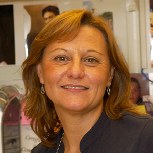 Amalia Dutra
